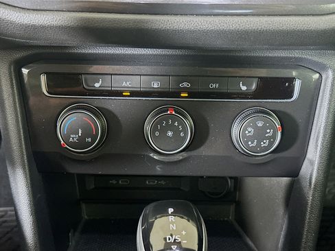 Used 2022 Volkswagen Tiguan S FWD image 23