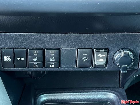 Used 2018 Toyota RAV4 Adventure w/ Cold Weather Package AWD/4WD image 26