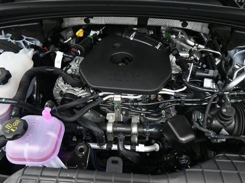 New 2026 Jeep Grand Cherokee Limited w/ Luxury Tech Group II image 35