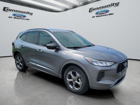 Used 2023 Ford Escape ST-Line w/ Tech Pack #1 image 3