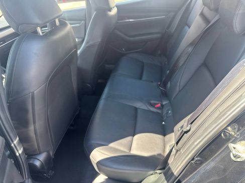 Used 2024 MAZDA MAZDA3 s FWD image 6