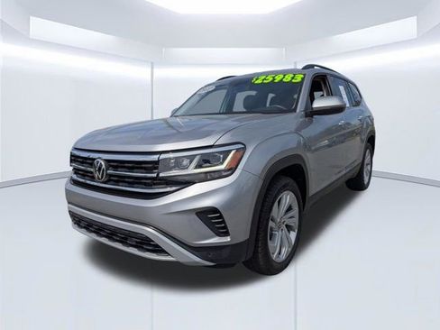 Used 2022 Volkswagen Atlas SE FWD image 8