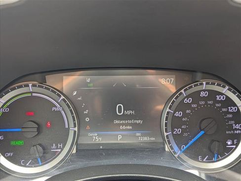 Used 2023 Toyota Highlander Bronze Edition image 9