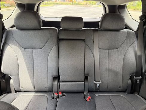 Used 2023 Hyundai Santa Fe SE FWD image 24