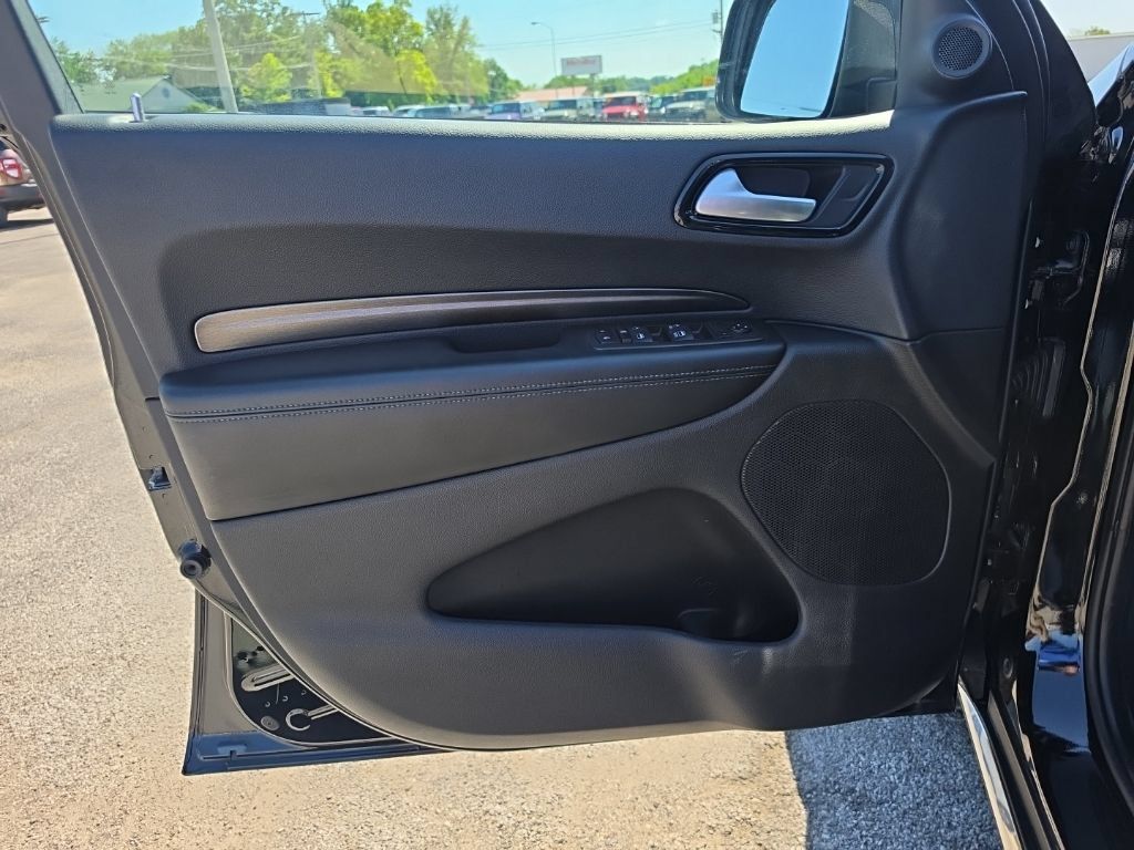 Used 2023 Dodge Durango SXT Launch Edition AWD/4WD image 12
