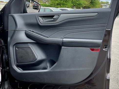 Used 2023 Ford Escape Active w/ Tech Pack #1 FWD image 29