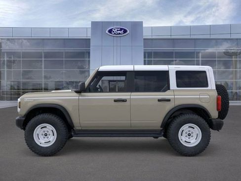 New 2026 Ford Bronco Heritage Edition AWD/4WD image 3