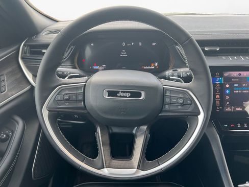 New 2026 Jeep Grand Cherokee L Limited image 21