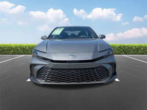 New 2026 Toyota Camry SE w/ Convenience Package FWD image 10