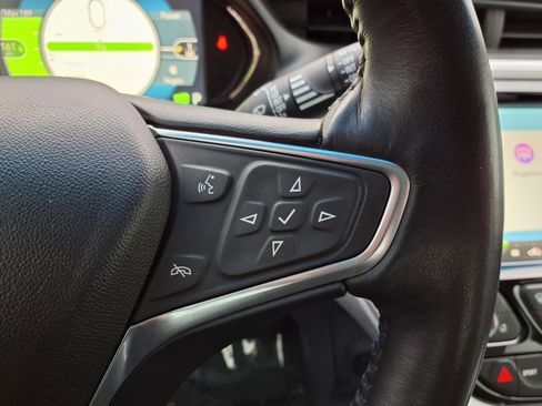 Used 2017 Chevrolet Bolt Premier w/ Driver Confidence II Package image 15