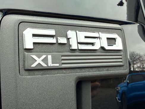 Used 2023 Ford F150 XL w/ XL Chrome Appearance Package AWD/4WD image 18