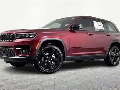 New 2025 Jeep Grand Cherokee Laredo