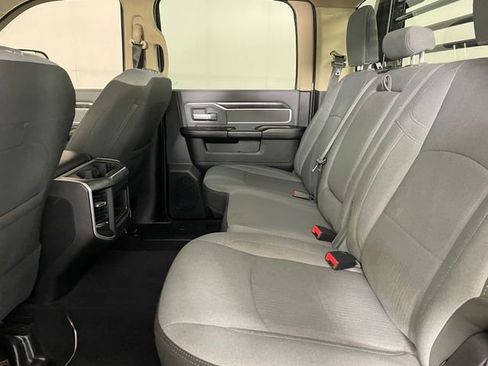 Used 2020 RAM 2500 Big Horn w/ Towing Technology Group image 16
