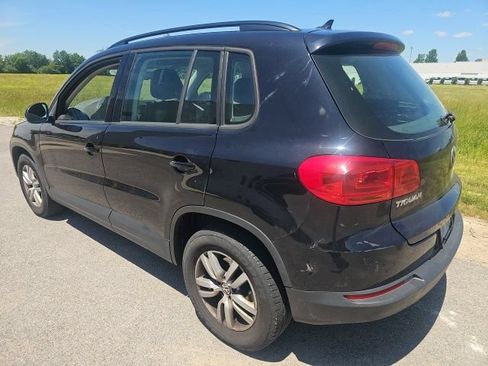 Used 2017 Volkswagen Tiguan S AWD/4WD image 4