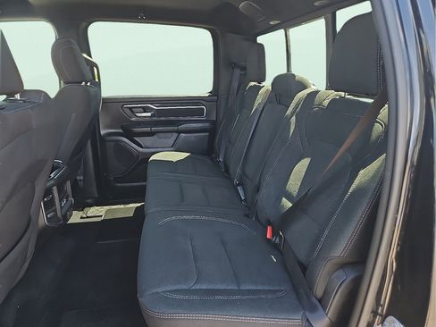 Used 2025 RAM 1500 Big Horn AWD/4WD image 10