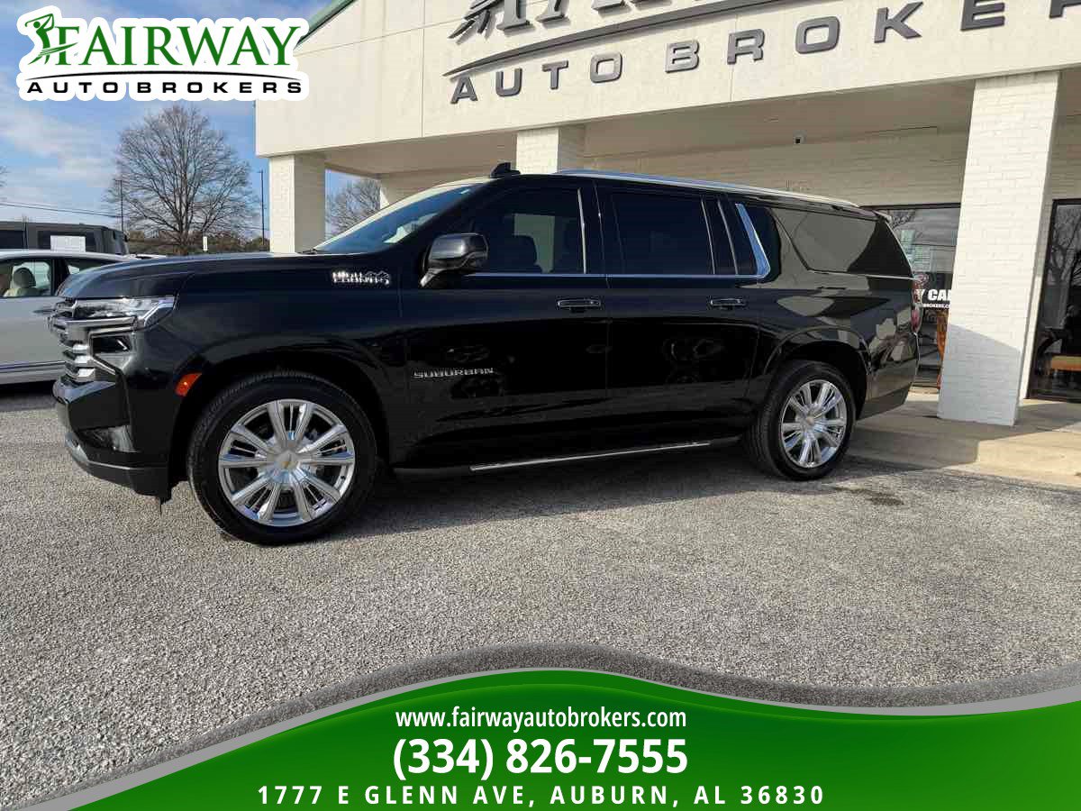 Used 2023 Chevrolet Suburban High Country AWD/4WD image 2