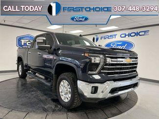 Used 2024 Chevrolet Silverado 2500 LTZ w/ LTZ Premium Package AWD/4WD video 1