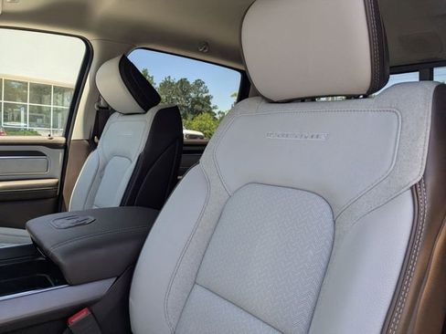 New 2026 RAM 1500 Laramie AWD/4WD image 13