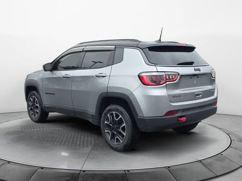 Used 2020 Jeep Compass Trailhawk AWD/4WD image 3