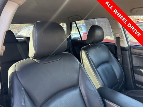 Used 2019 Subaru Outback 2.5i Limited image 27