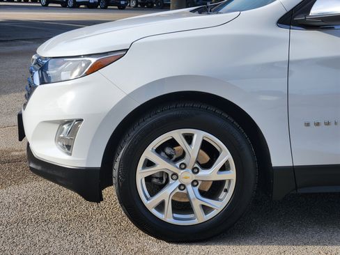 Used 2020 Chevrolet Equinox Premier image 8