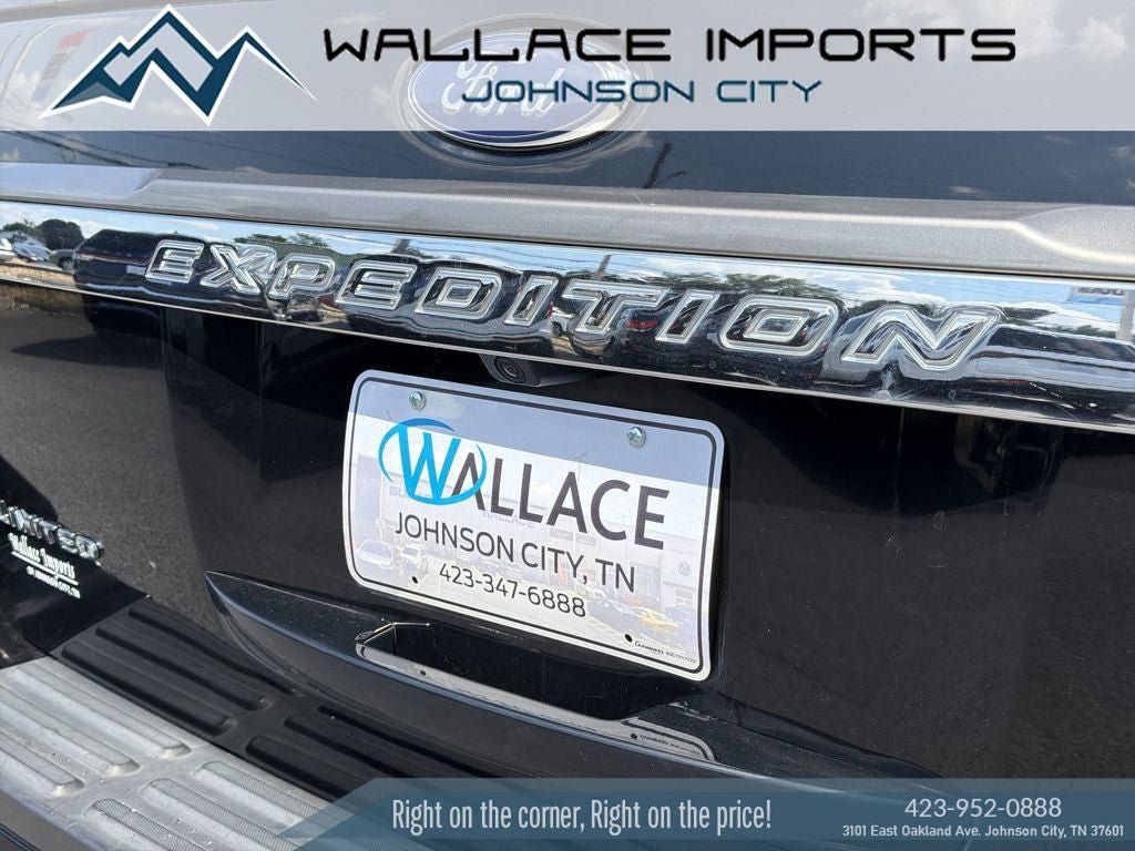 Used 2017 Ford Expedition Limited AWD/4WD image 10
