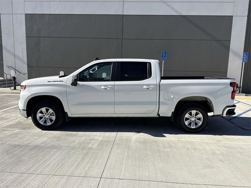 Used 2025 Chevrolet Silverado 1500 LT image 6