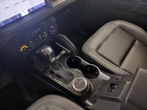 Used 2024 Ford Bronco Big Bend AWD/4WD image 15