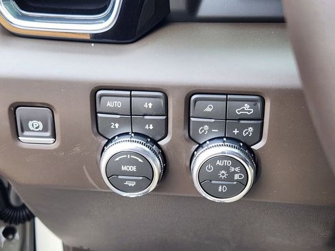 New 2026 GMC Sierra 1500 Denali AWD/4WD image 23