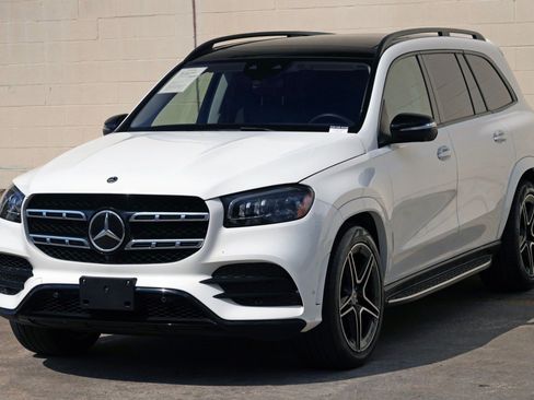 Used 2023 Mercedes-Benz GLS 580 4MATIC image 56