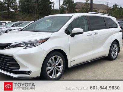 Certified 2021 Toyota Sienna Platinum