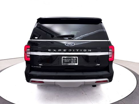 Used 2024 Ford Expedition Platinum AWD/4WD image 20
