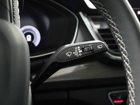 Used 2023 Audi SQ5 Premium Plus w/ Premium Plus Package image 28