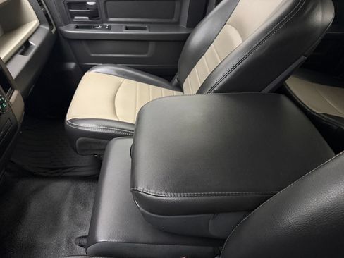 Used 2012 RAM 1500 ST AWD/4WD image 15