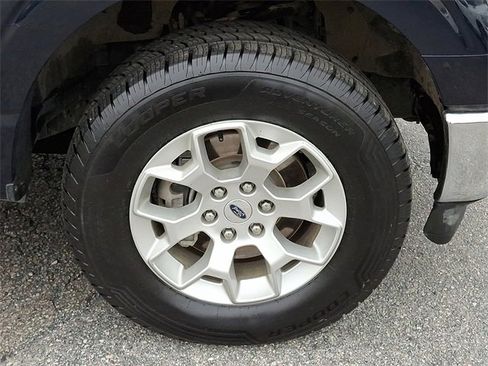 Used 2022 Ford F150 XLT image 9