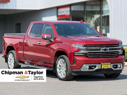 Used 2019 Chevrolet Silverado 1500 High Country w/ Technology Package AWD/4WD image 1