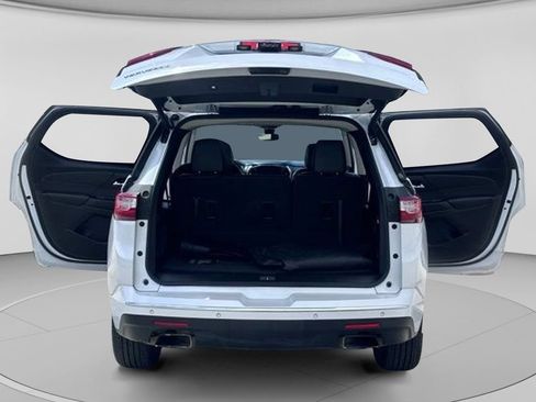 Used 2020 Chevrolet Traverse Premier w/ LPO, Floor Liner Package FWD image 28