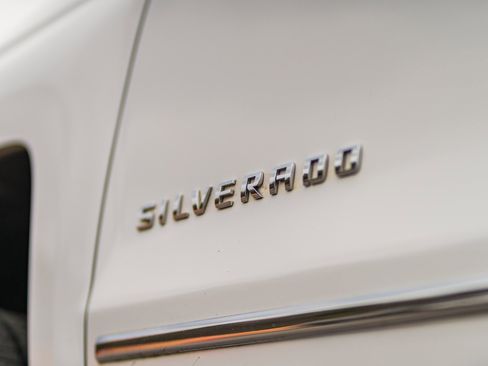 Used 2018 Chevrolet Silverado 1500 LTZ w/ Sport Package image 13