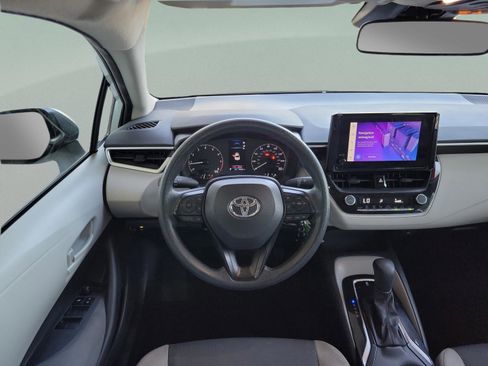 Used 2023 Toyota Corolla LE image 21