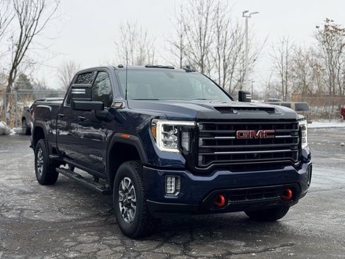 Certified 2023 GMC Sierra 2500 AT4 w/ AT4 Preferred Package image 3