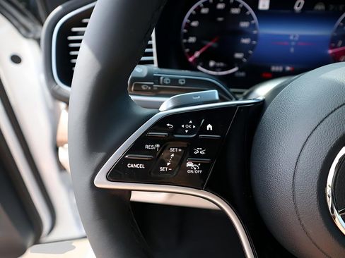 New 2026 Mercedes-Benz GLE 450 4MATIC image 33