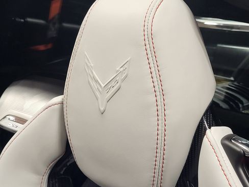 Used 2023 Chevrolet Corvette Z06 image 27