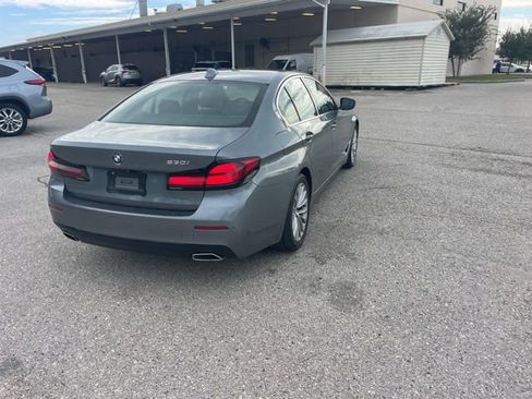 Used 2021 BMW 530i image 7