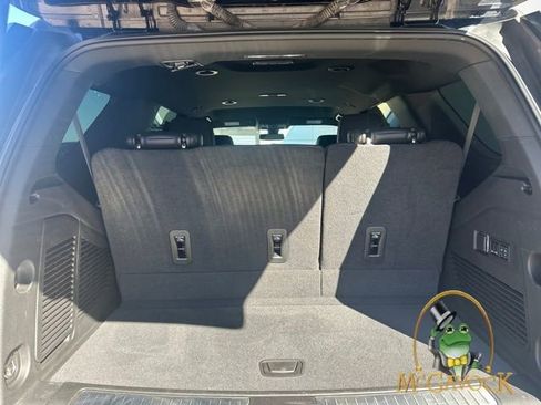 Used 2022 Chevrolet Tahoe Z71 w/ Z71 Off-Road Package image 22