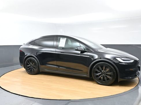 Used 2022 Tesla Model X Plaid AWD/4WD image 5