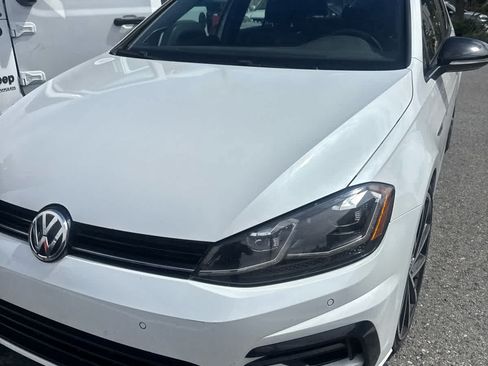 Used 2019 Volkswagen Golf R 4-Door AWD/4WD image 5