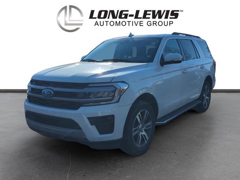 Used 2022 Ford Expedition XLT image 1