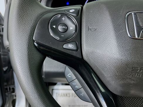 Used 2022 Honda HR-V EX image 15