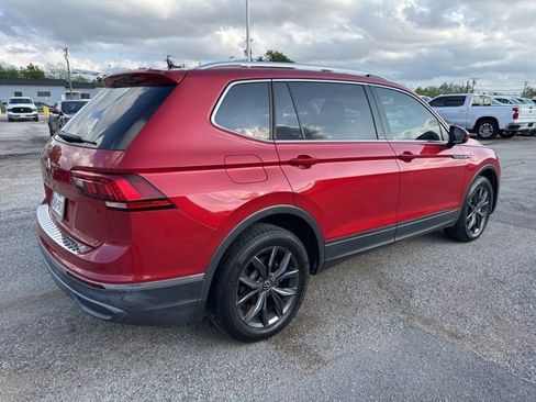 Used 2022 Volkswagen Tiguan SE image 4