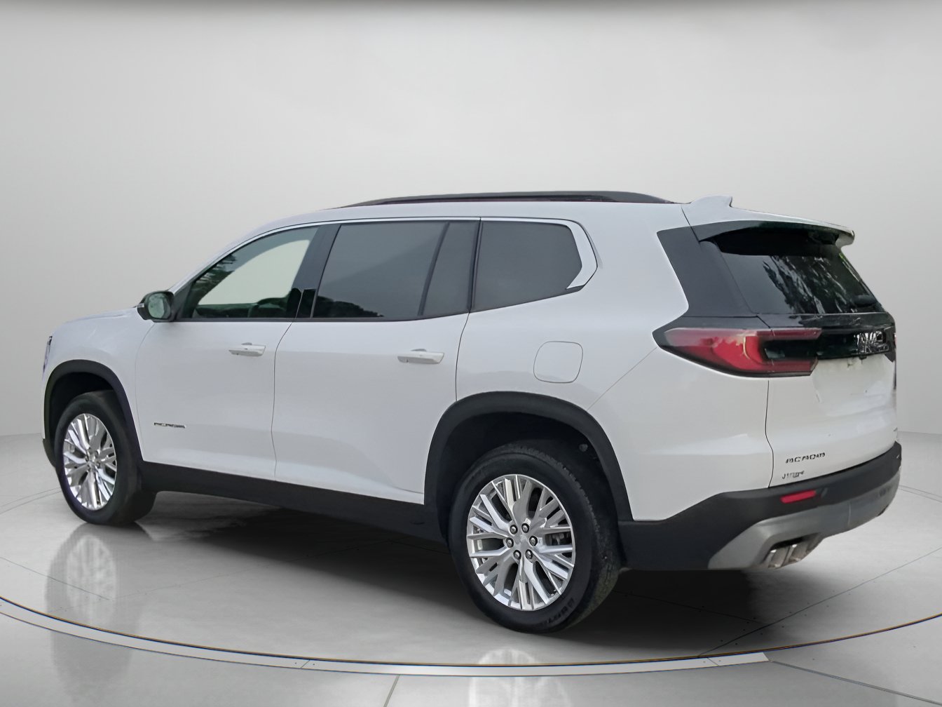 Used 2026 GMC Acadia Elevation w/ Elevation Premium Package FWD image 20